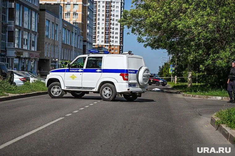 В Белгороде перекрыли дорогу из-за обломков беспилотника