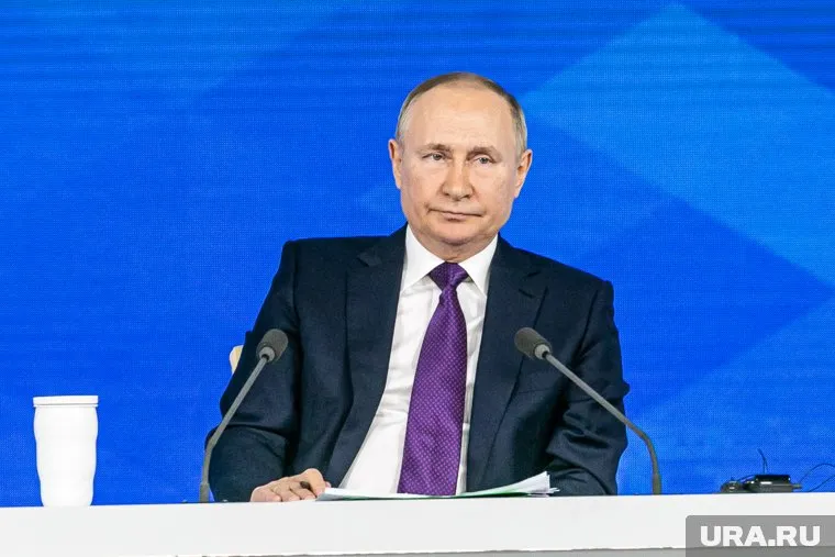МИД РФ ждет извинений Бориса Джонсона за рассуждения о начале спецоперации