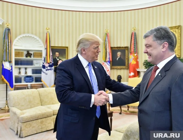 В этот раз глава Белого дома не обратил внимания на Порошенко