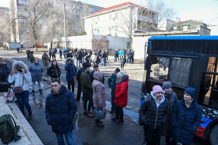 Мобилизационный пункт в Донецке. Донецк, ДНР