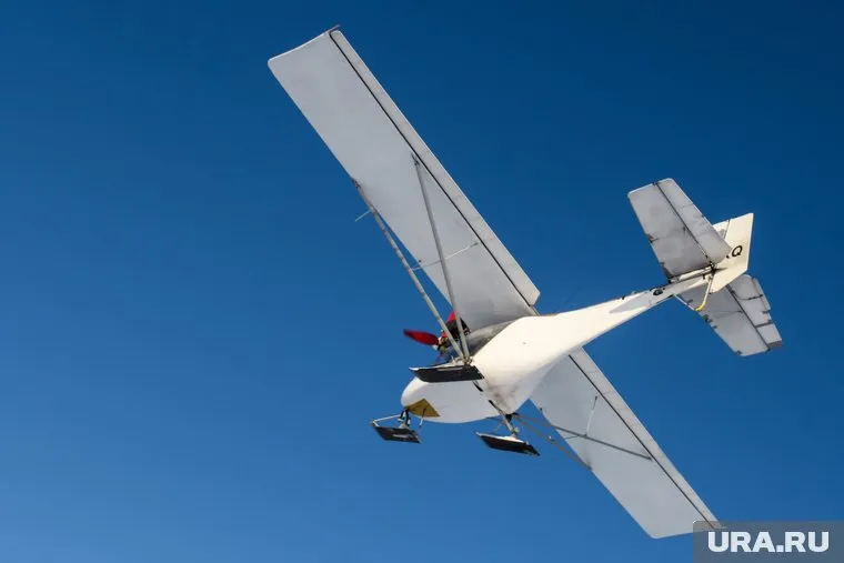 В результате крушения погибли три человека