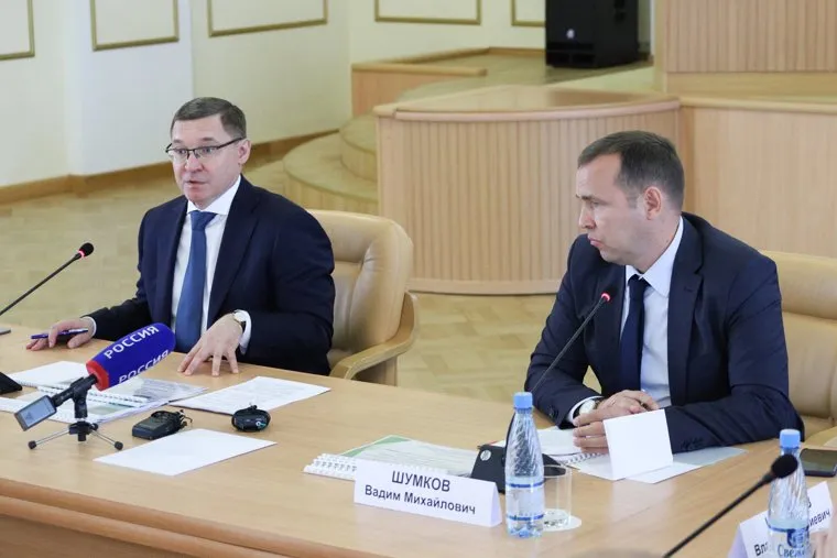 Совещание под председательством министра Якушева. Курган