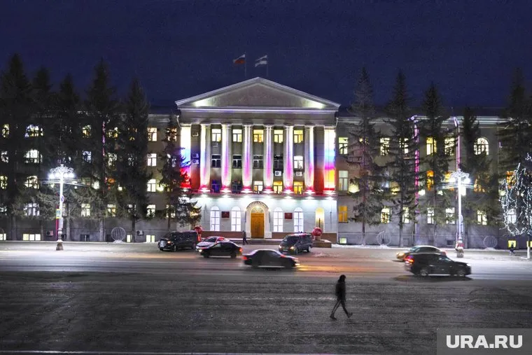 Курганцы обсуждают отставку замглавы депздрава