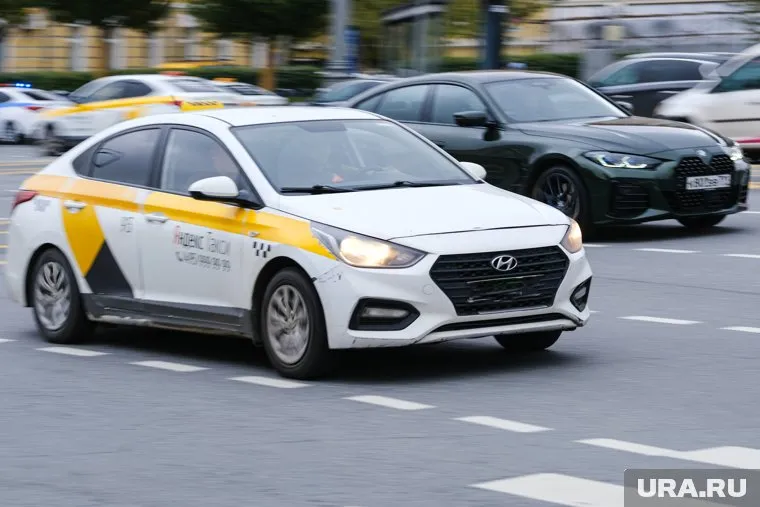 Мужчина лишился доступа к сервисам агрегатора такси