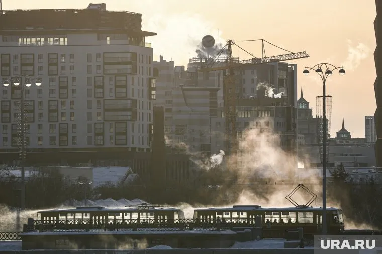 В Екатеринбурге атмосферное давление сильно выросло за сутки