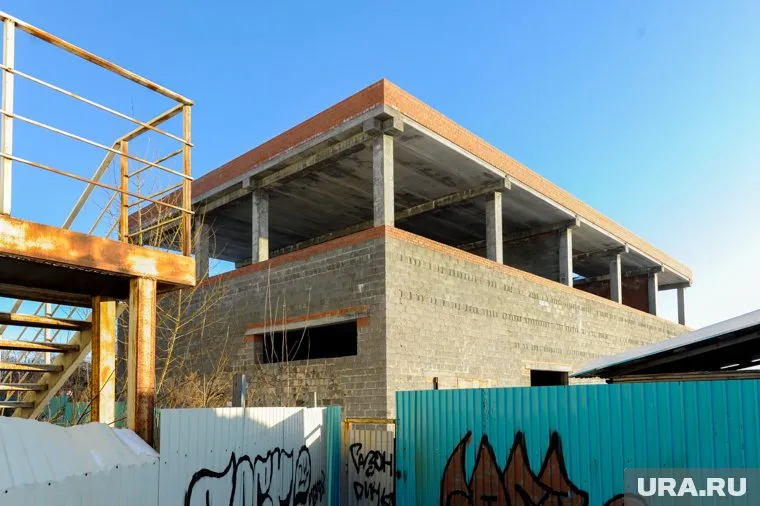 На строительстве объекта не использовалось страховочное оборудование (архивное фото)