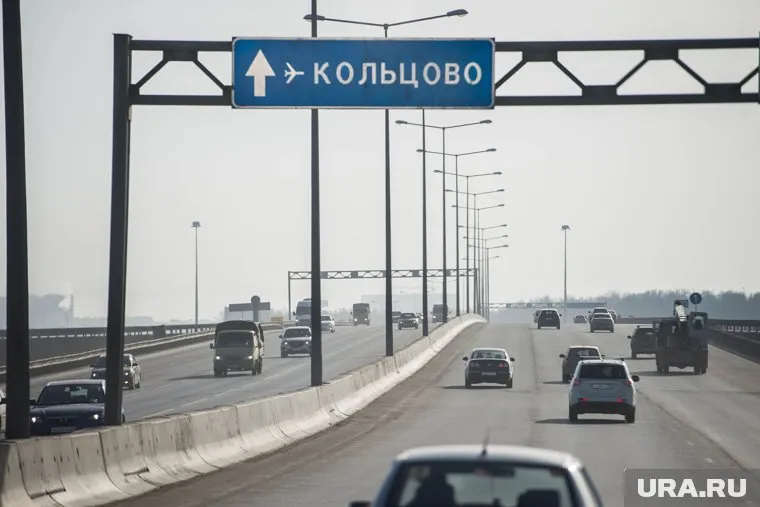 В Екатеринбурге закроют на ремонт часть моста на Кольцовском тракте