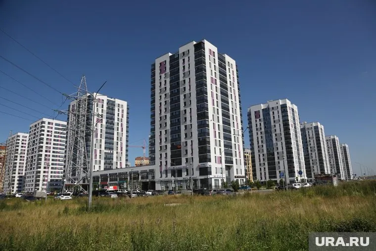 Россияне стали в 2,5 раза реже брать льготную ипотеку