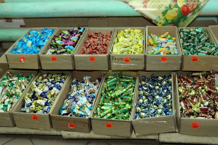 Рейд по оптовой продуктовой базе  Курган, конфеты, оптовая база, продукты питания