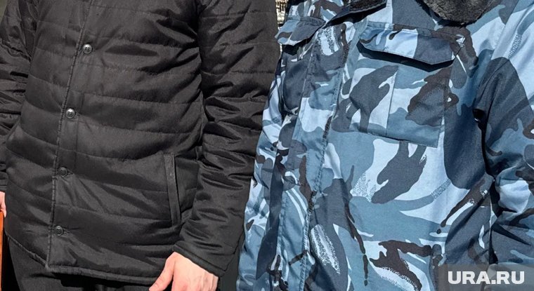 Снюс, насвай и анаболики: курганского экс-тюремщика обвинили в незаконной доставке зеку