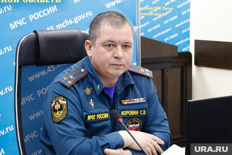 В тревожный чемоданчик важнее всего положить документы, заявил Сергей Коровин