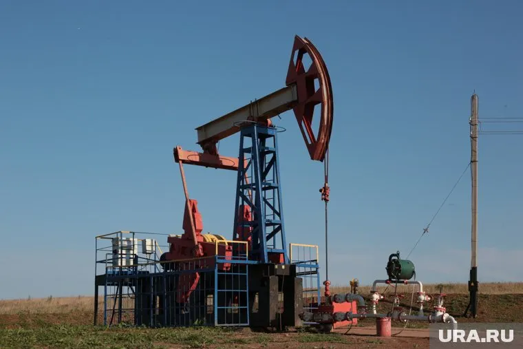 С 5 декабря баррель российской нефти будет стоить не выше 60 долларов
