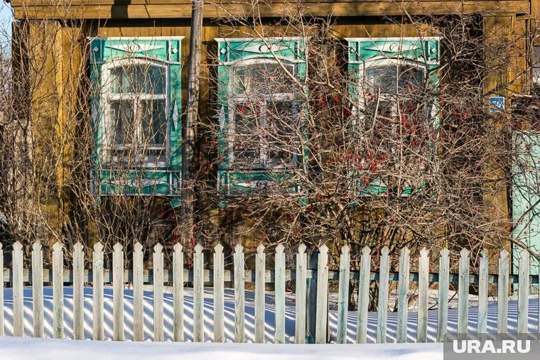 Свердловчанки жили в деревянном доме (архивное фото)