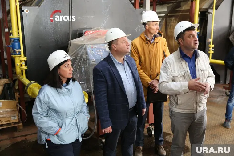 Проверить ход работ приехали региональные и городские чиновники