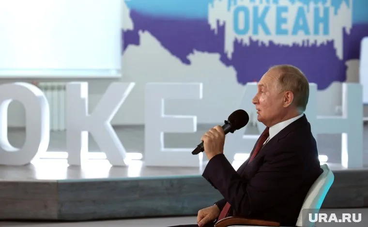 Владимир Путин объяснил пользу от обновленного общества «Знание»