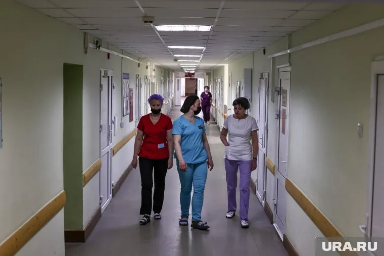 В первый год работы из курганских больниц уволились 32% молодых медсестер