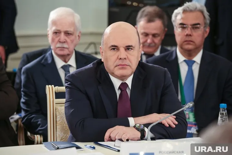 Михаил Мишустин провел перестановки внутри министерств