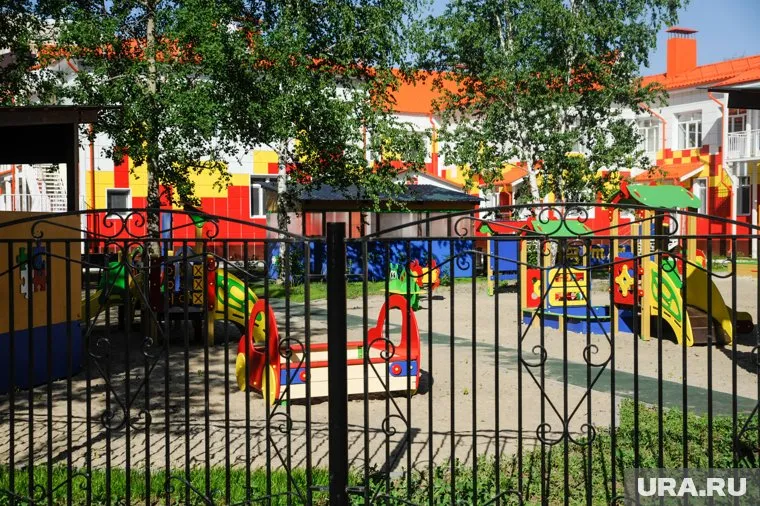 Пока работают только дежурные группы