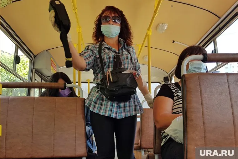 Ношение маски в общественном транспорте стало обязательным в Тюменской области с 8 июля