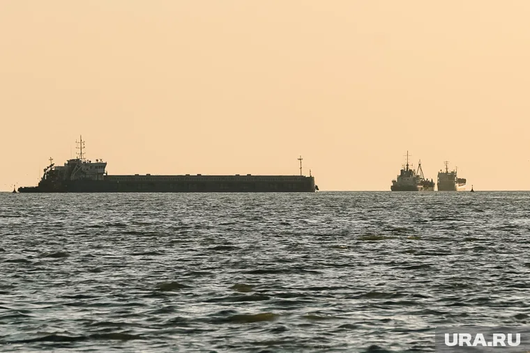 ВС РФ нанесли удар по морскому судну с обеспечением ВСУ