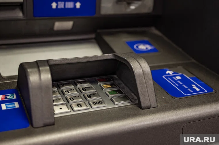 Банки вводят лимиты для борьбы с мошенниками