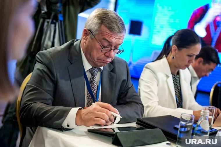 Василий Голубев лично держит ситуацию в городе на контроле