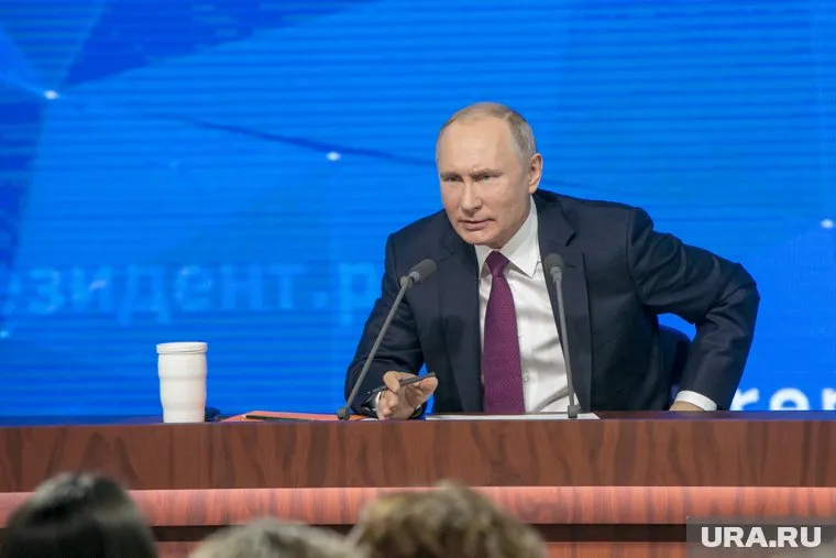 Американские политики предложили раскрыть доходы Владимира Путина