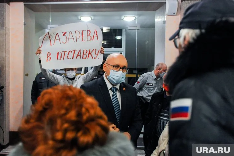 Антиваксеры прорываются в ЗСО