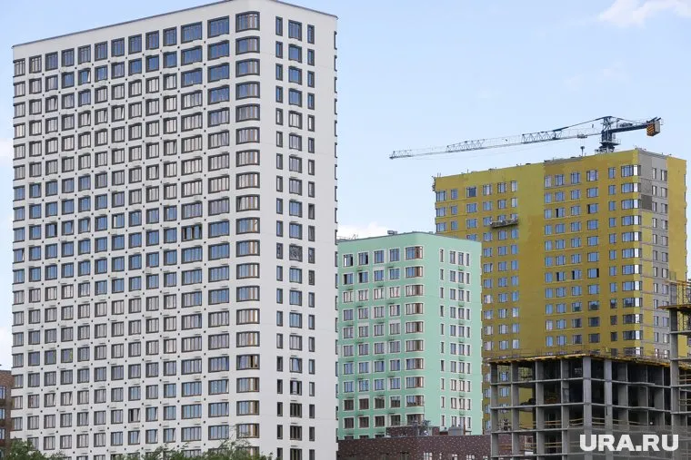 В трех районах Тюмени цена за квадрат в новостройке - меньше ста тысяч рублей