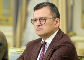 Экс-глава МИД Украины Кулеба заявил о готовности отправиться на фронт
