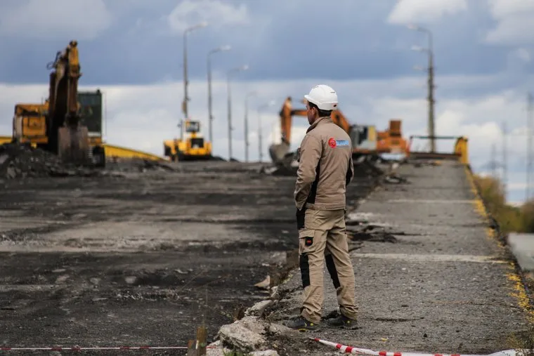 Ремонтные работы на мосту ЖБИ. Курган