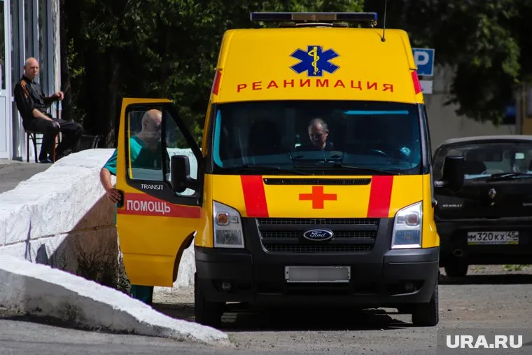 В Кургане через полгода после назначения уволился главврач БСМП Роман Девятых