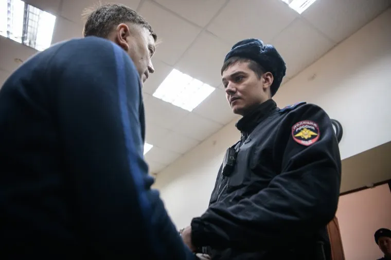 Оглашение приговора экс-главе министерства транспорта Свердловской области Василию Старкову. Екатеринбург 