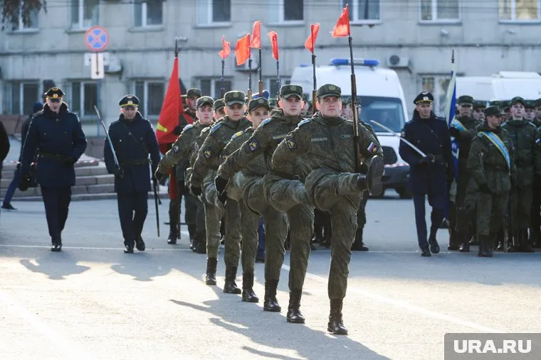 21 апреля состоялась первая тренировка войск Челябинского гарнизона