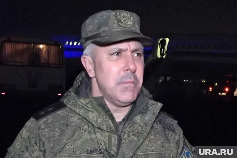 За время своей службы генерал-полковник Рустам Мурадов участвовал в чеченских войнах, служил в Сирии и командовал группировкой "Восток" на Украине