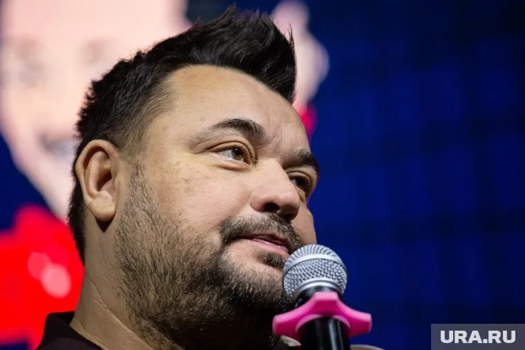 На официальное открытие бара Сергея Жукова в Екатеринбурге приехали скорая и ОМОН