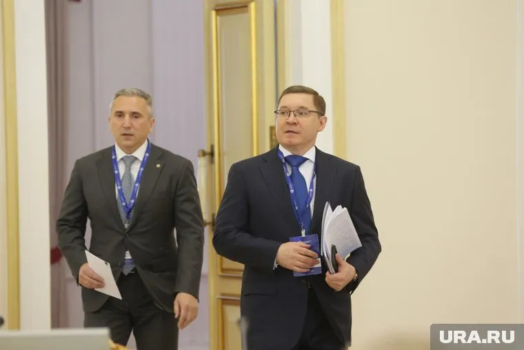 Полпред Владимир Якушев и губернатор Александр Моор стали членами президиума политсовета тюменской ЕР