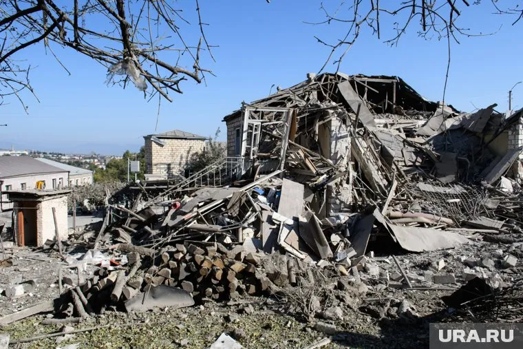 Азербайджан ждет ответного шага Армении по Карабаху