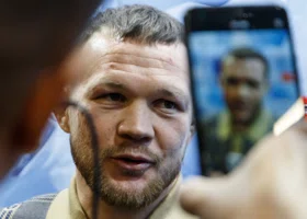 Названа дата, когда Петр Ян снова появится в октагоне