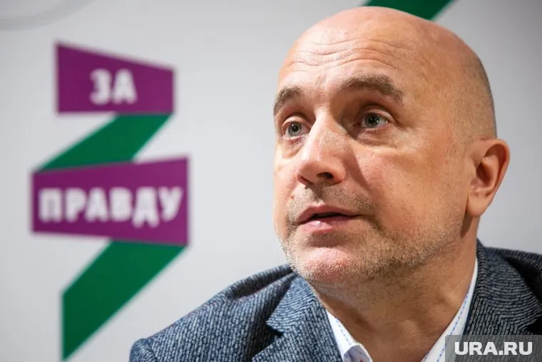 Захар Прилепин считает, что социальные гарантии в Конституции защитят граждан в будущем