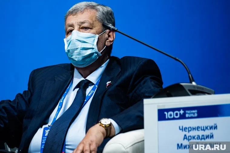 Аркадий Чернецкий занимает пост сенатора с 2010 года