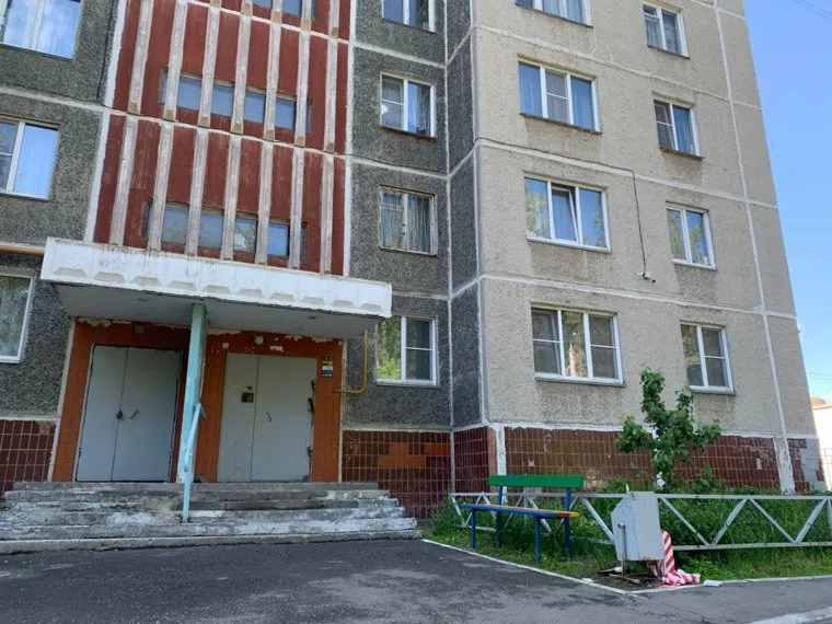 Челябинск, дом на Богдана Хмельницкого, где мать выбросила детей