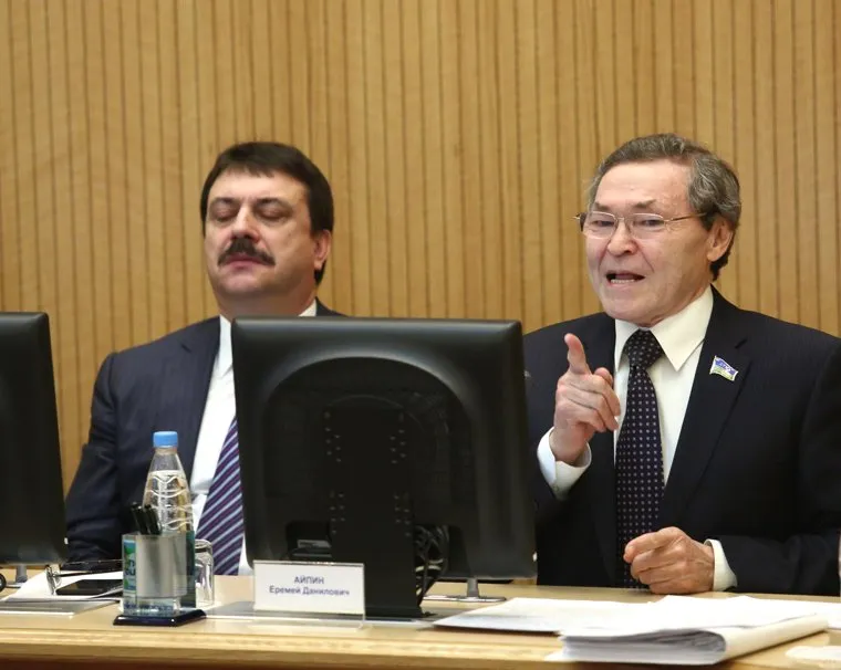 Дума ХМАО. Ханты-Мансийск, дума хмао, айпин еремей