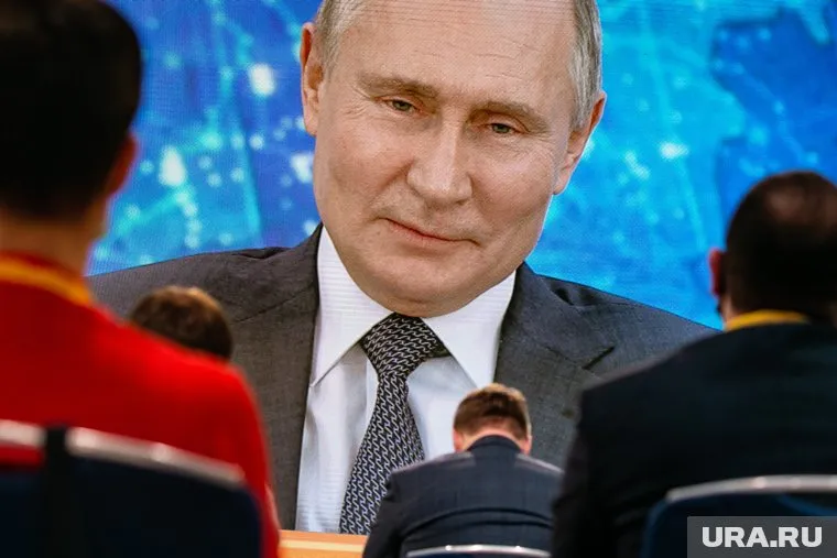 Владимир Путин напомнил, что иностранные интернет-сервисы должны соблюдать российские законы