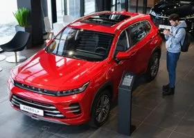 Банки бьют тревогу: курганцы стали реже брать автокредиты