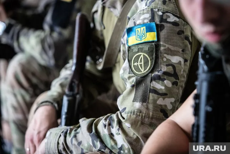 Украинские солдаты попали в западню из-за действий своего командования