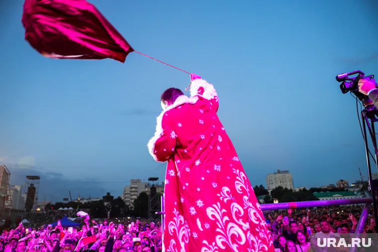 Вместо них ямальцам предлагают провести время с семьей