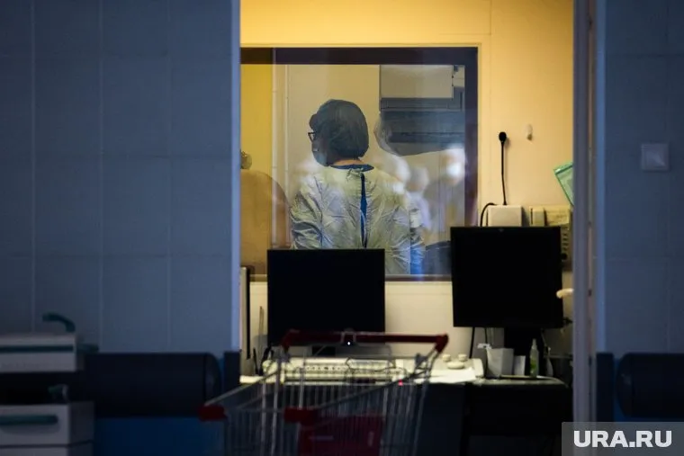 Несмотря на усилия властей, больницы ЯНАО остро нуждаются в специалистах узкого и широкого профиля