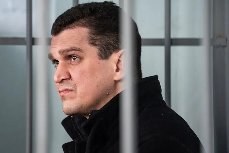 Судебное заседание по делу гражданина Бразилии Эдуардо Ришарда Серкези Фаузи. Екатеринбург