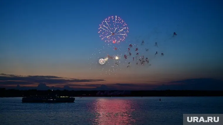 Салют в день города. Пермь